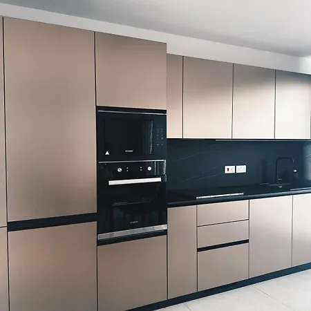 아파트 Desibu Collection - The Pearl St Julian's *