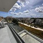 Apartamento Desibu Collection - The Pearl St Julian's *