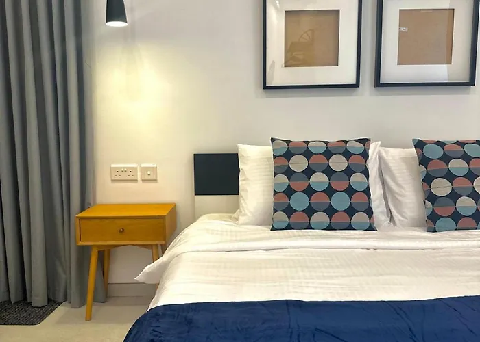 Apartment Desibu Collection - The Pearl St Julian's