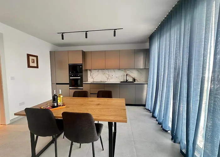 Desibu Collection - The Pearl St Julian's Apartment Saint Julian's