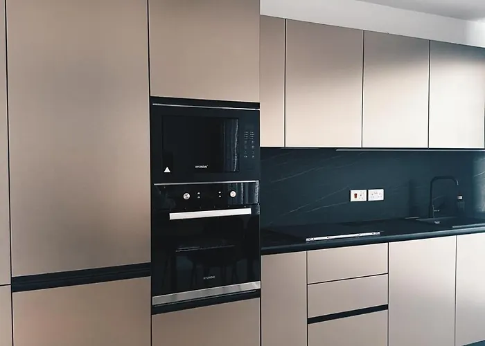 Apartment Desibu Collection - The Pearl St Julian's *